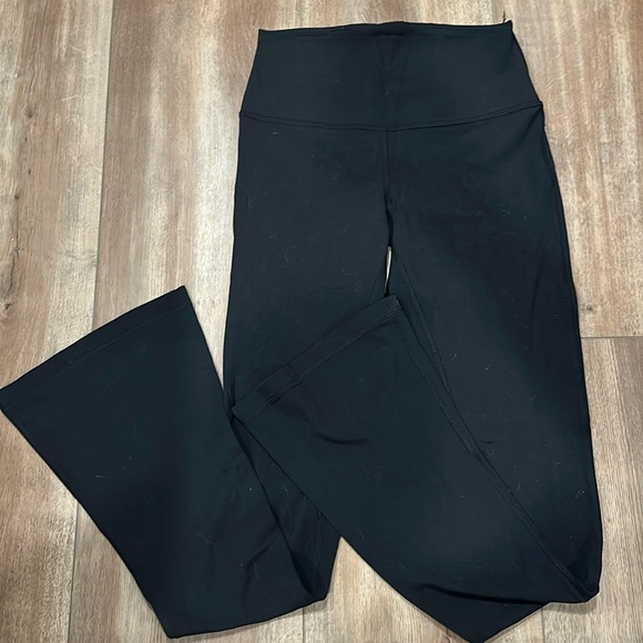 Lululemon mini flare high rise Align legging - Picture 1 of 3